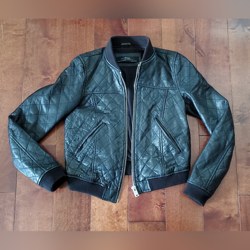 Zara Quilted bomber Leather Jacket size xs